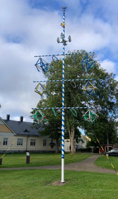 Midsommarstång